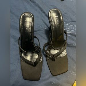 Simmi Black Heels